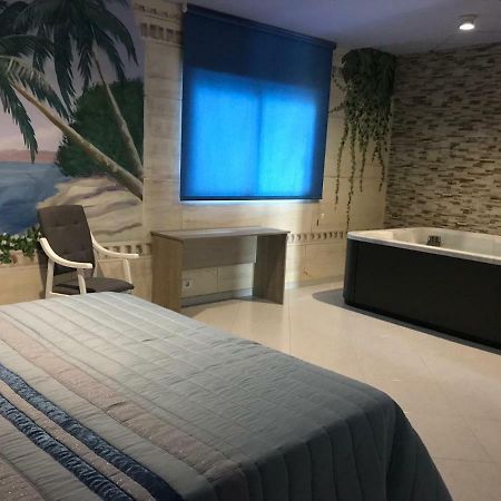 Hotel O Camino О-Барко-де-Вальдеоррас Экстерьер фото