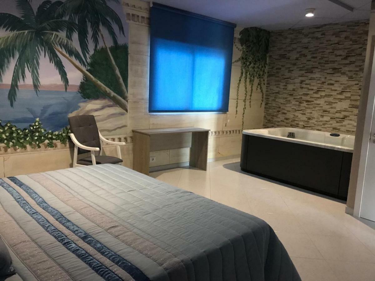 Hotel O Camino О-Барко-де-Вальдеоррас Экстерьер фото